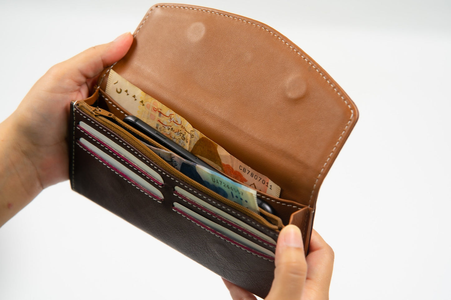 Julian Maroon - Maker's Edition