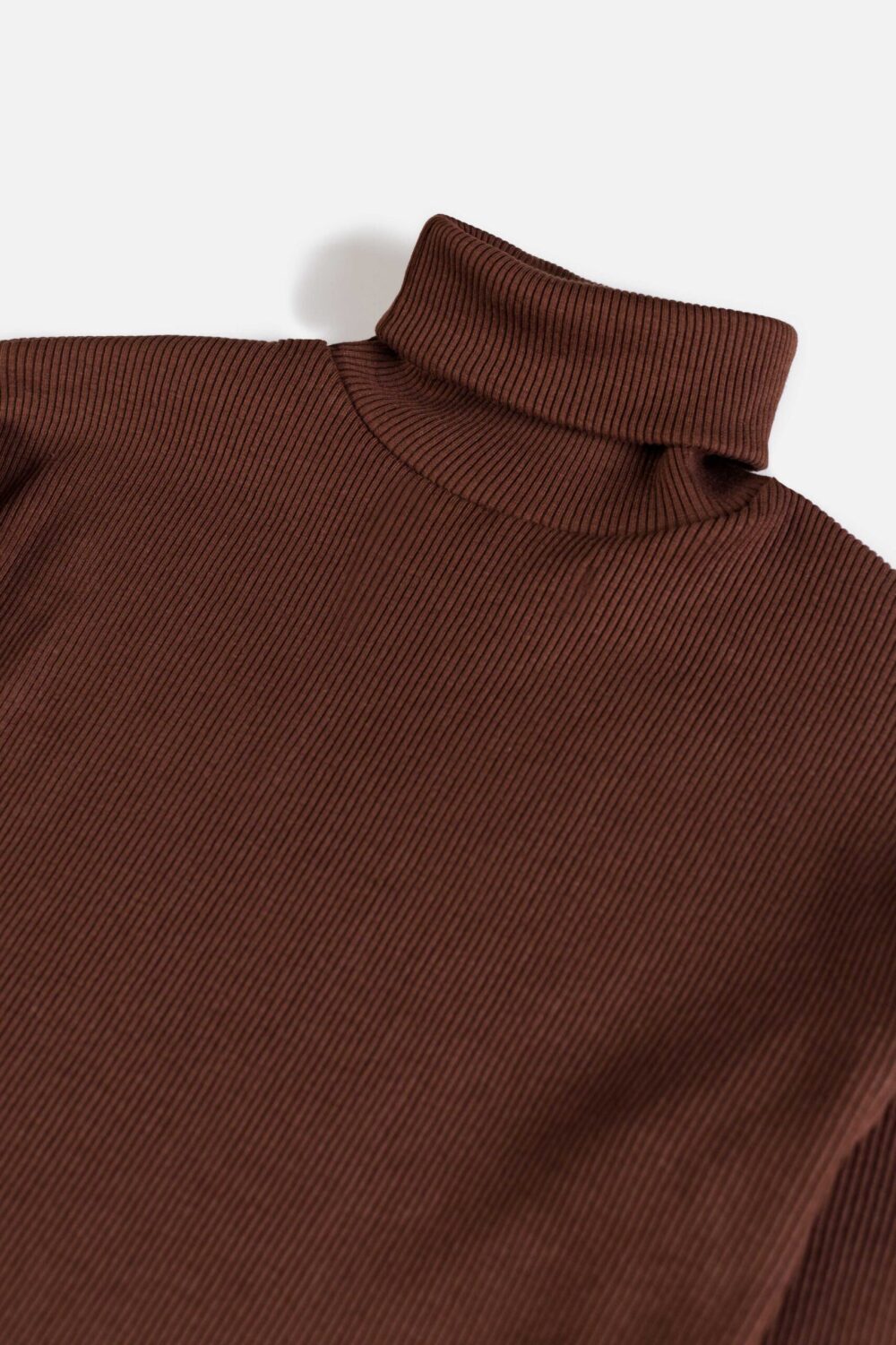 ZR Rib Cotton Turtle Neck Sweat – Chocolate Brown